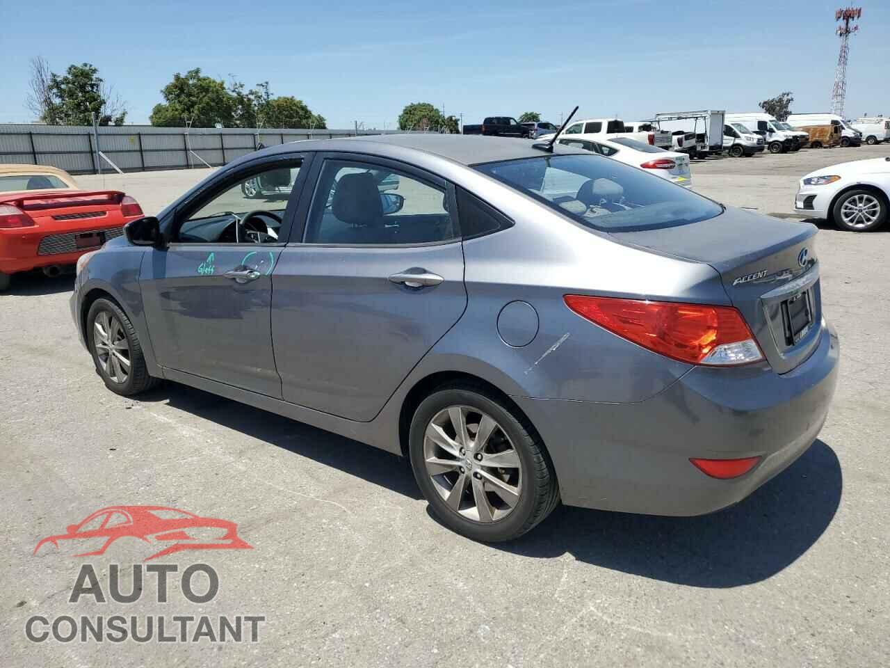 HYUNDAI ACCENT 2013 - KMHCU4AE6DU468859
