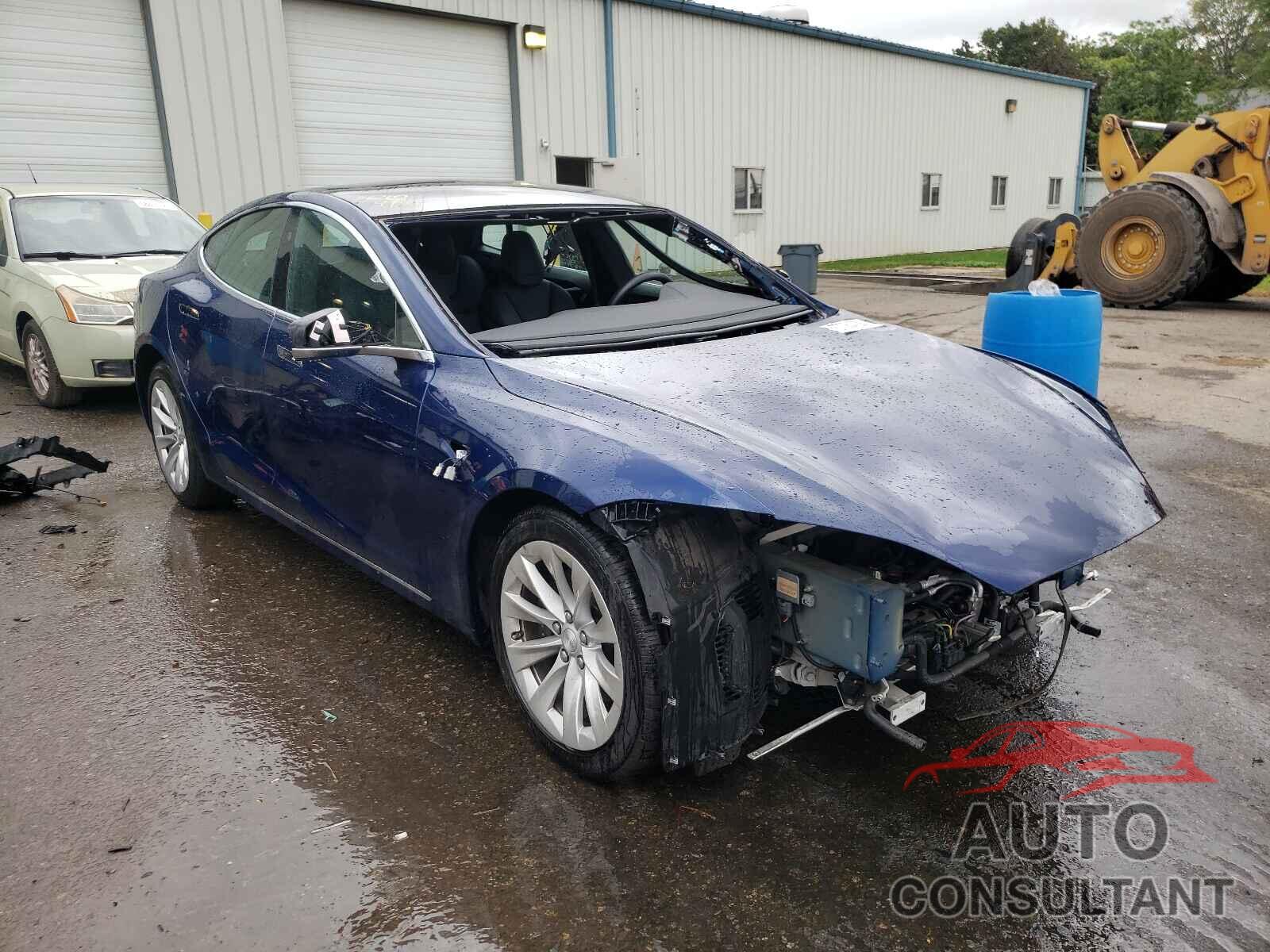 TESLA MODEL S 2019 - 5YJSA1E27KF305148