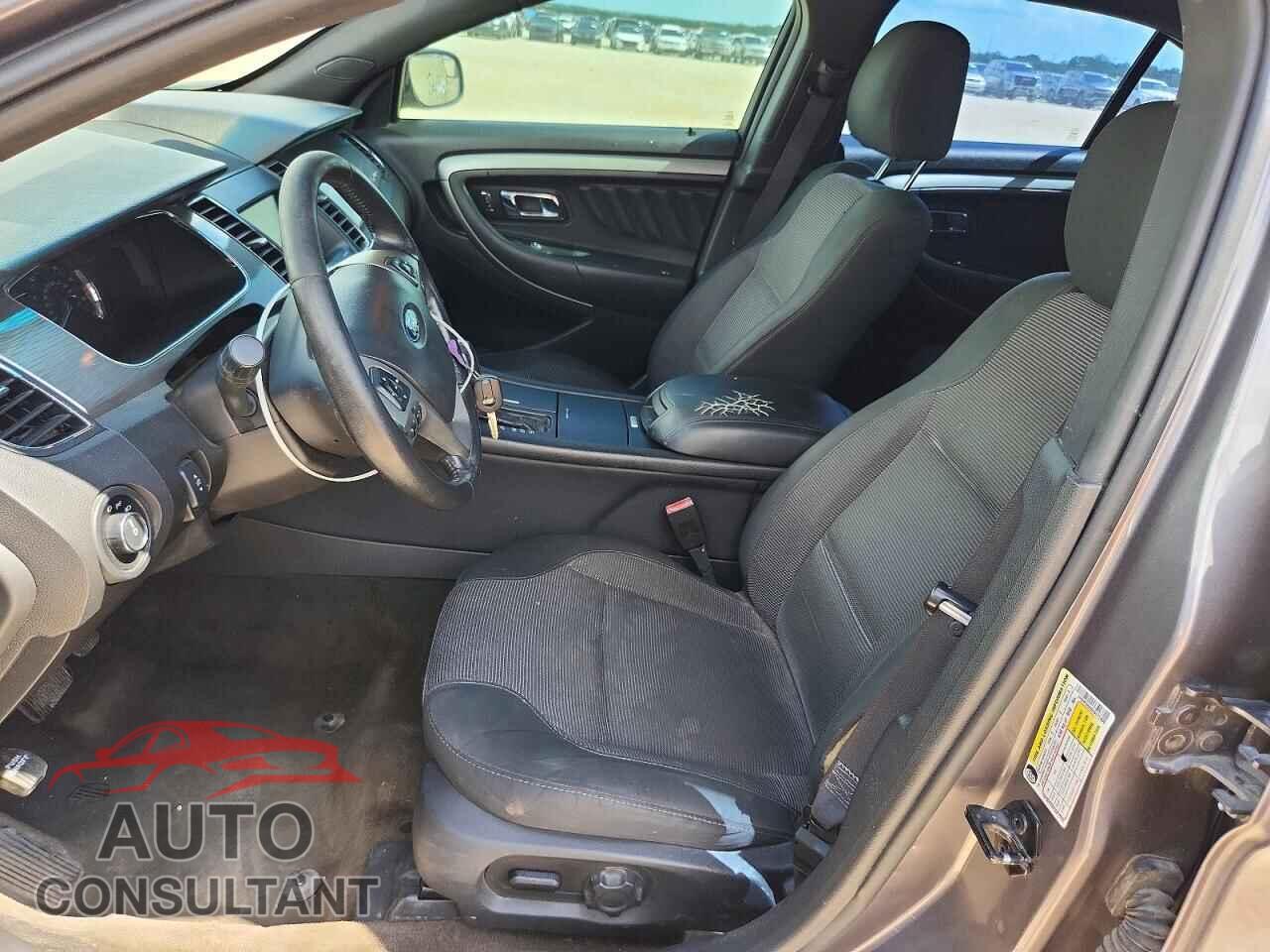 FORD TAURUS 2013 - 1FAHP2E88DG171008