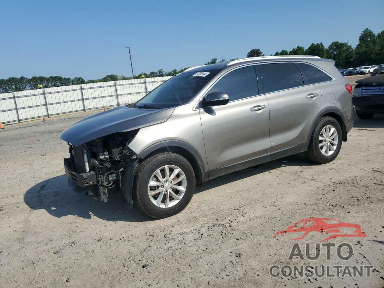 KIA SORENTO 2017 - 5XYPG4A32HG257967