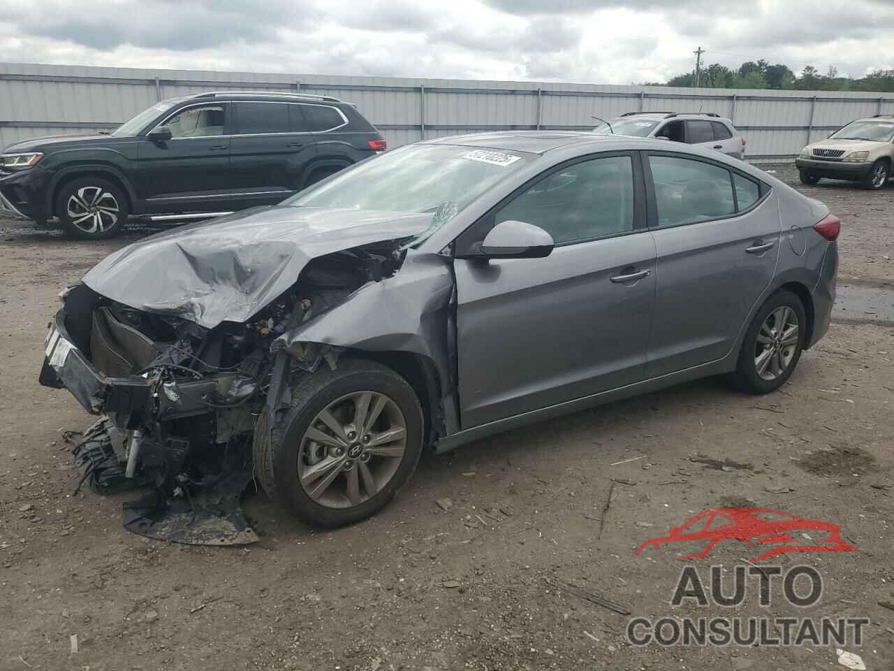 HYUNDAI ELANTRA 2018 - KMHD84LF4JU511623