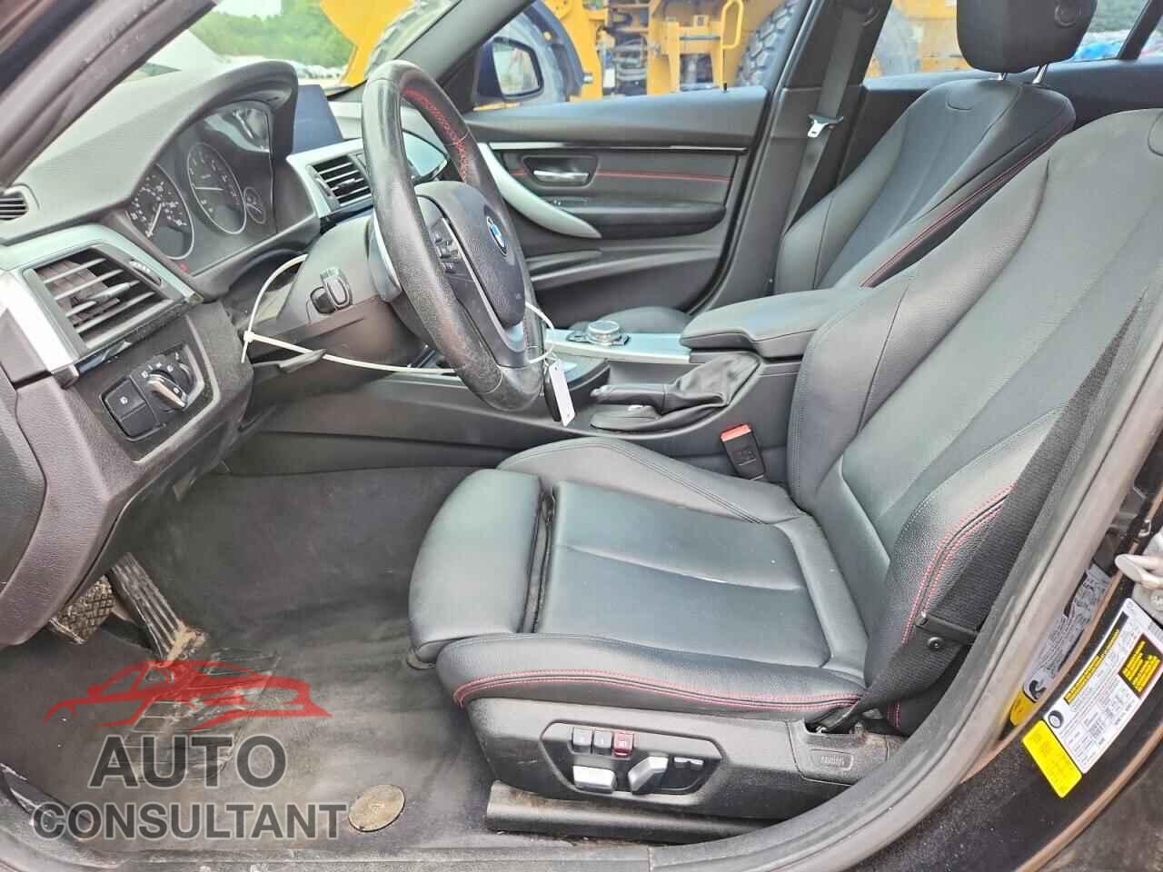 BMW 3 SERIES 2016 - WBA8E9G56GNU29700