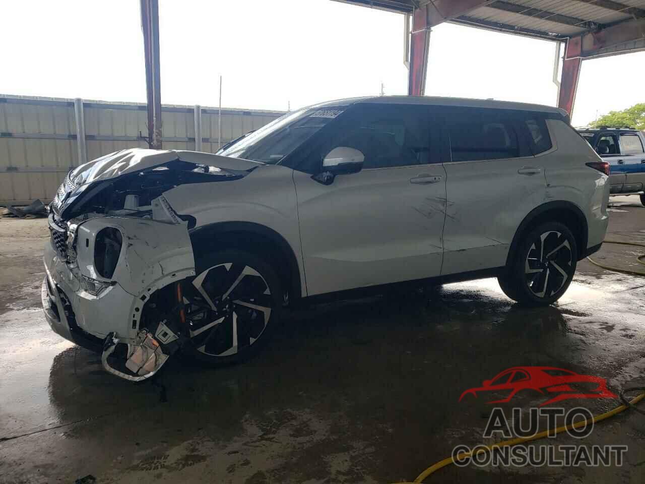 MITSUBISHI OUTLANDER 2023 - JA4J4UA89PZ047760