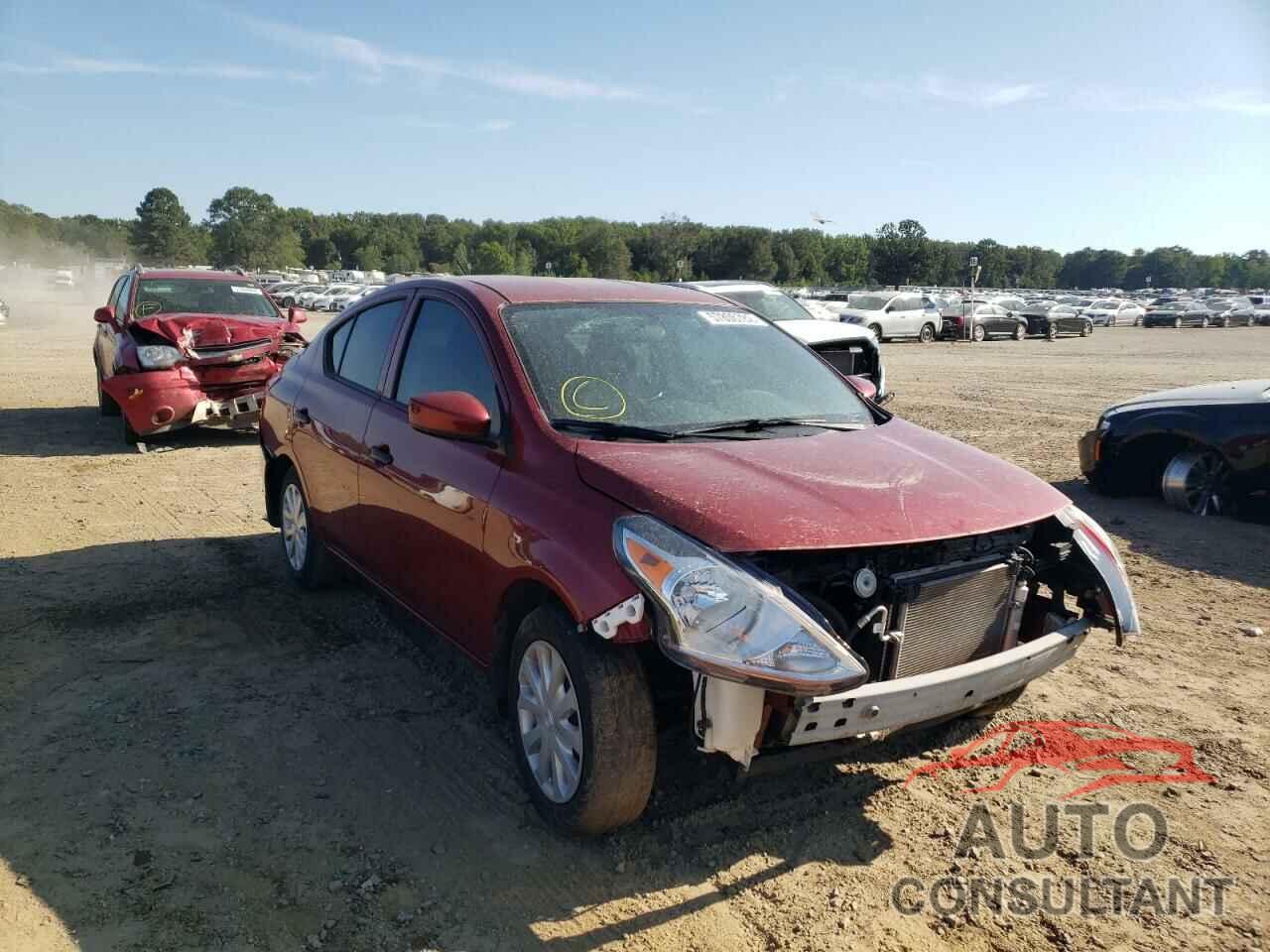 NISSAN VERSA 2018 - 3N1CN7AP8JL800510