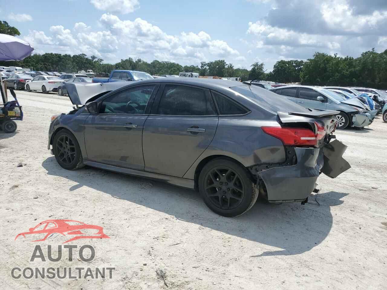 FORD FOCUS 2016 - 1FADP3F2XGL228769