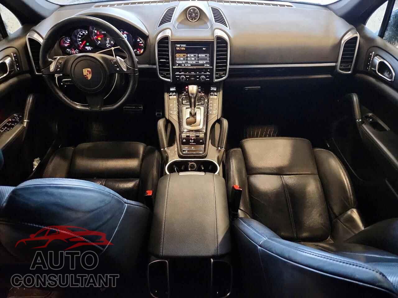 PORSCHE CAYENNE 2014 - WP1AB2A22ELA55676