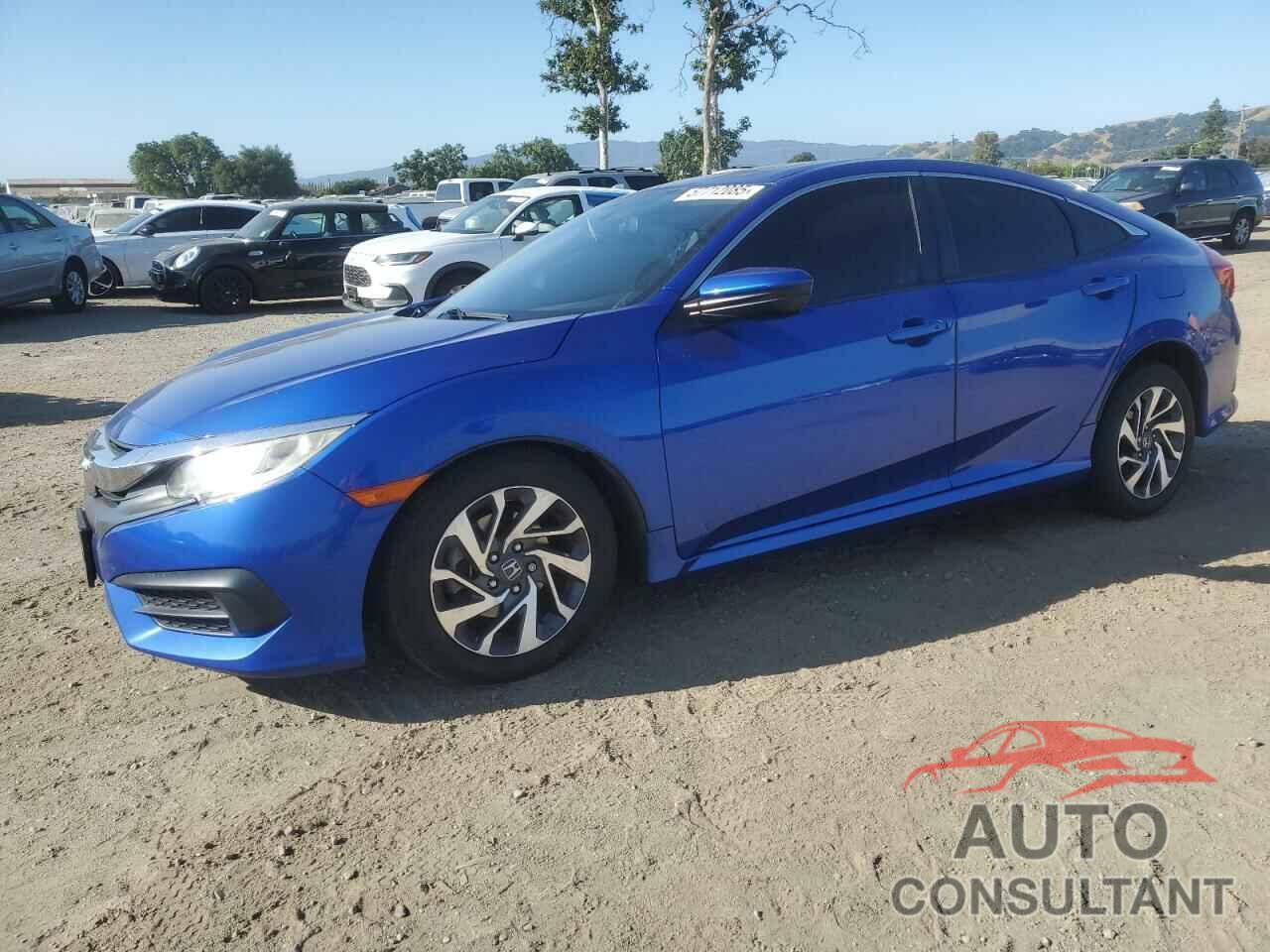 HONDA CIVIC 2018 - 19XFC2F74JE201300
