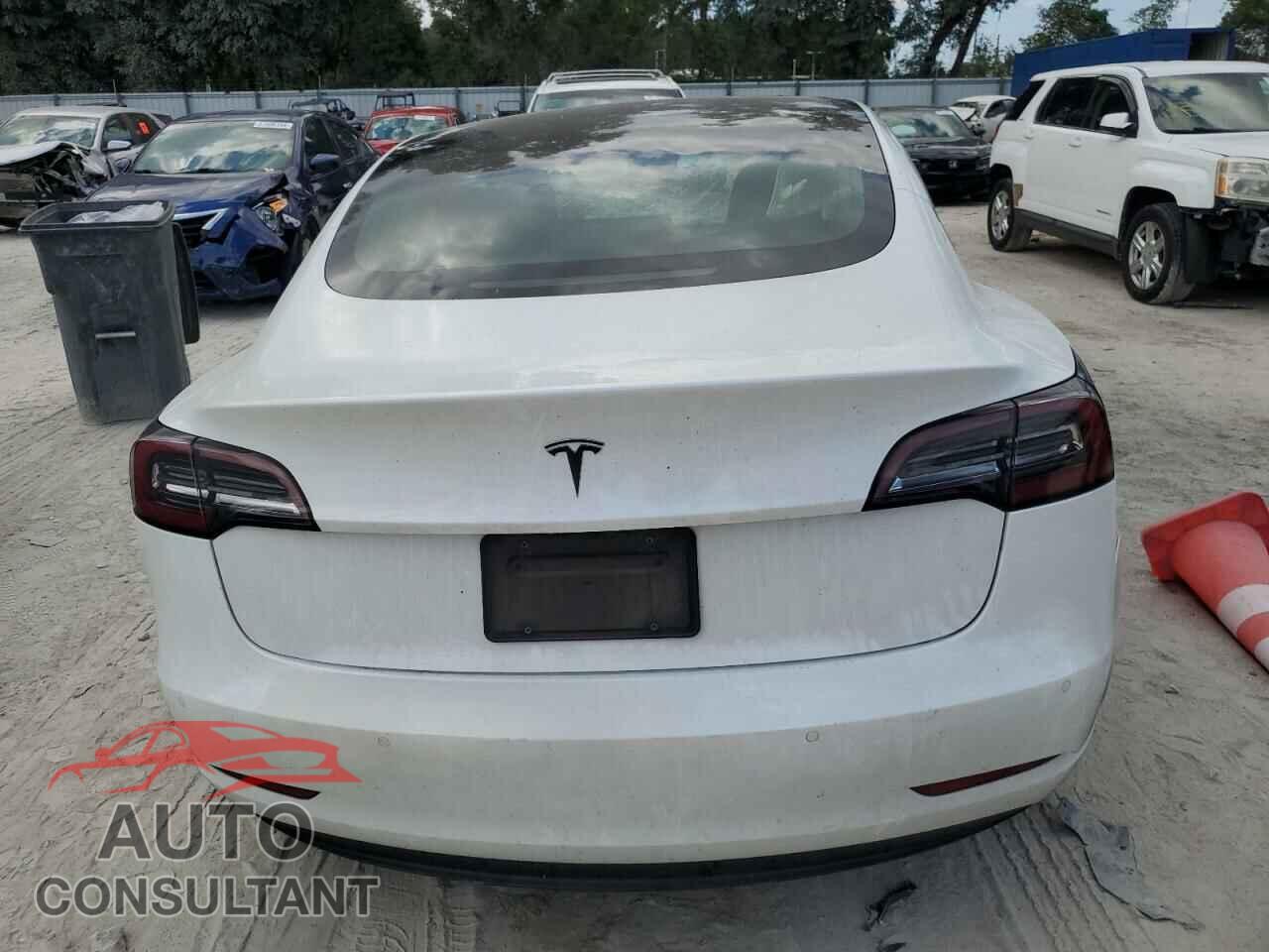 TESLA MODEL 3 2019 - 5YJ3E1EA1KF314007