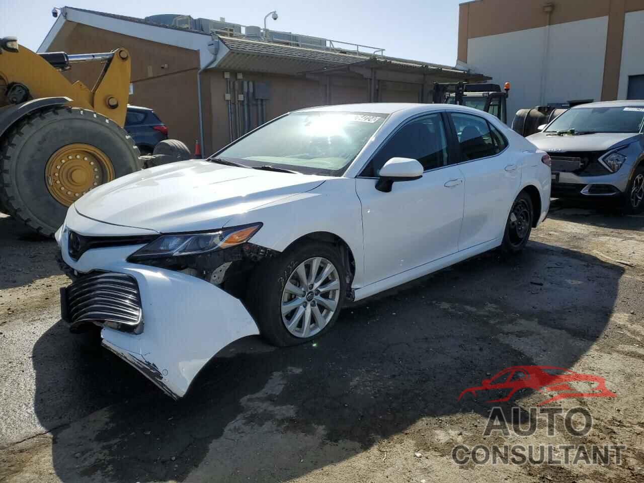 TOYOTA CAMRY 2020 - 4T1C11AK4LU323931
