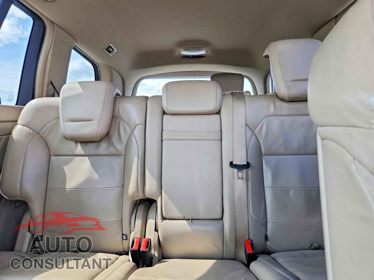 MERCEDES-BENZ GL-CLASS 2013 - 4JGDF2EE3DA142192