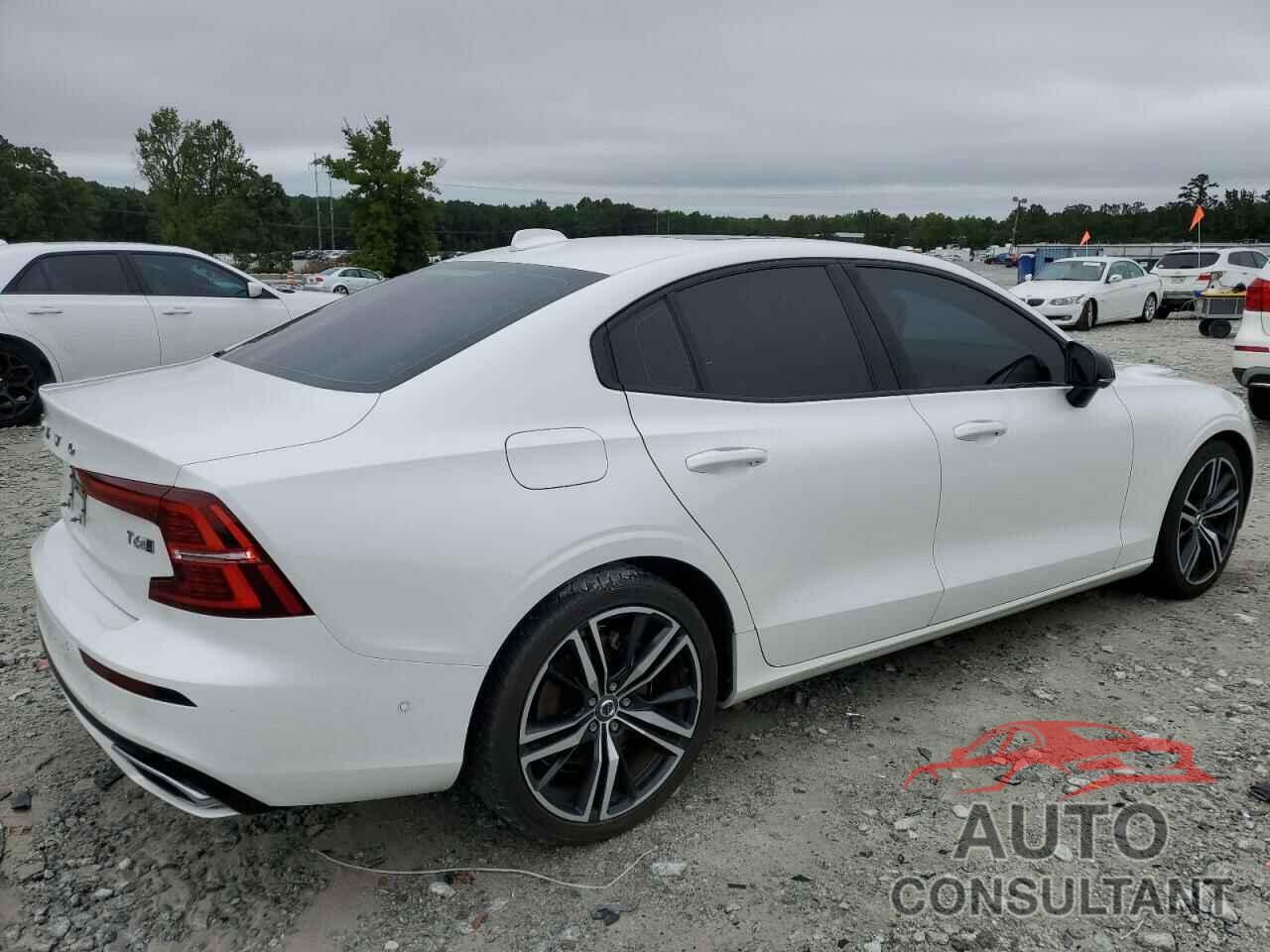 VOLVO S60 2019 - 7JRA22TM2KG013207