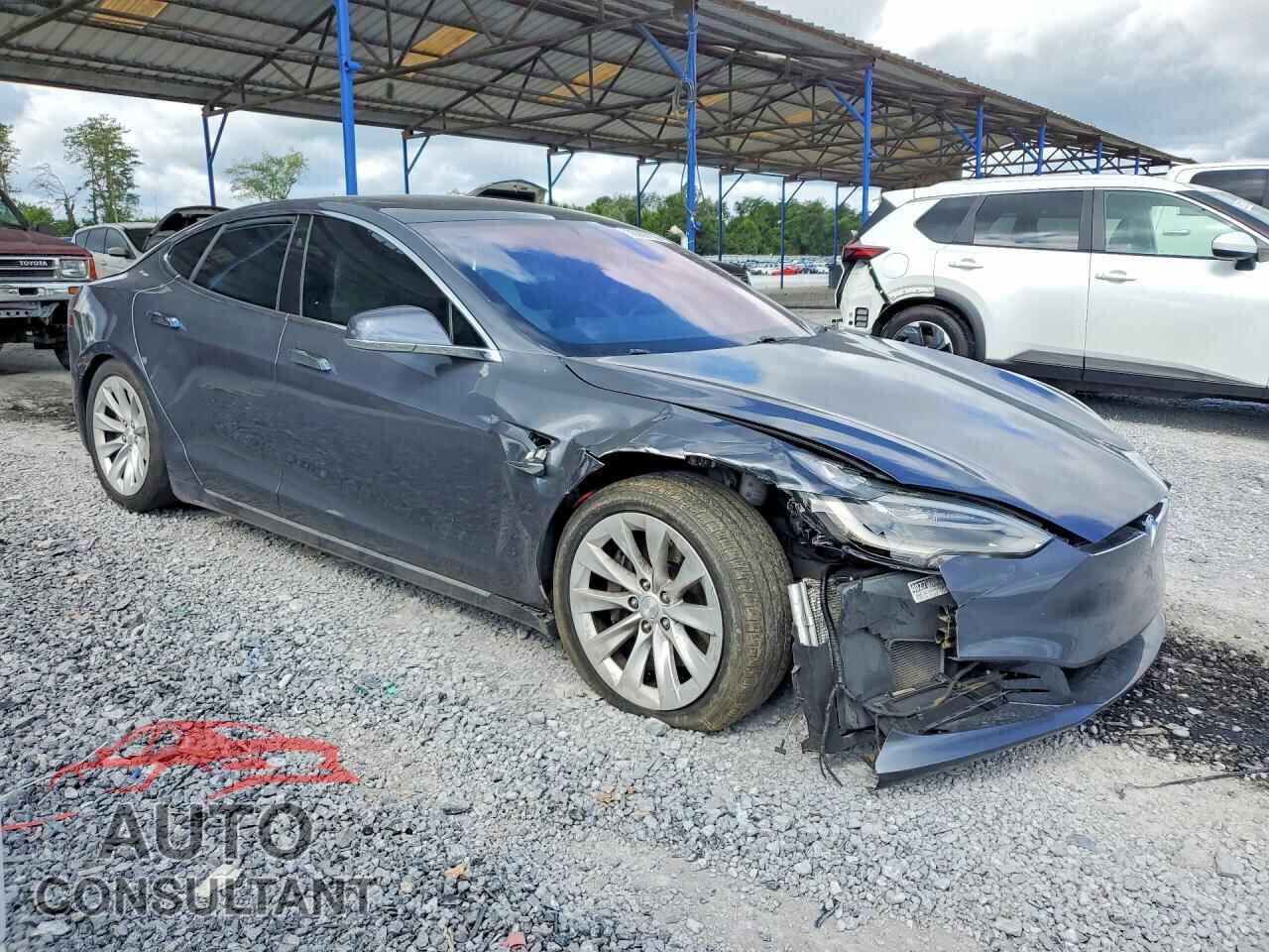 TESLA MODEL S 2019 - 5YJSA1E23KF333674