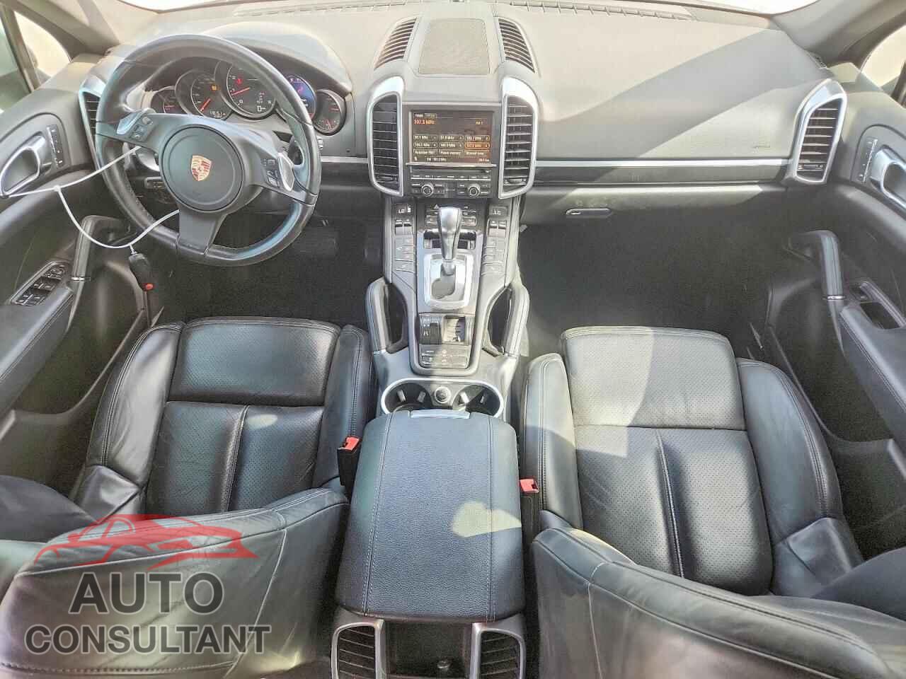 PORSCHE CAYENNE 2012 - WP1AA2A21CLA01088