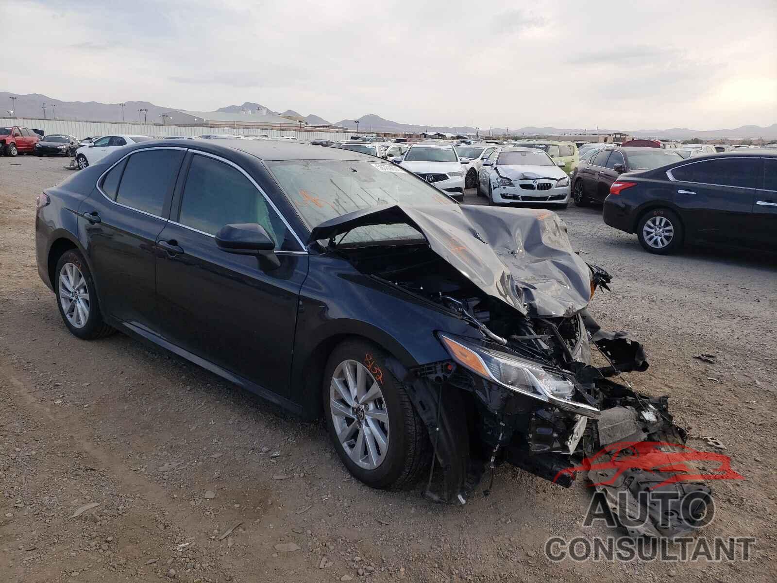 TOYOTA CAMRY 2021 - 4T1C11AK9MU526931