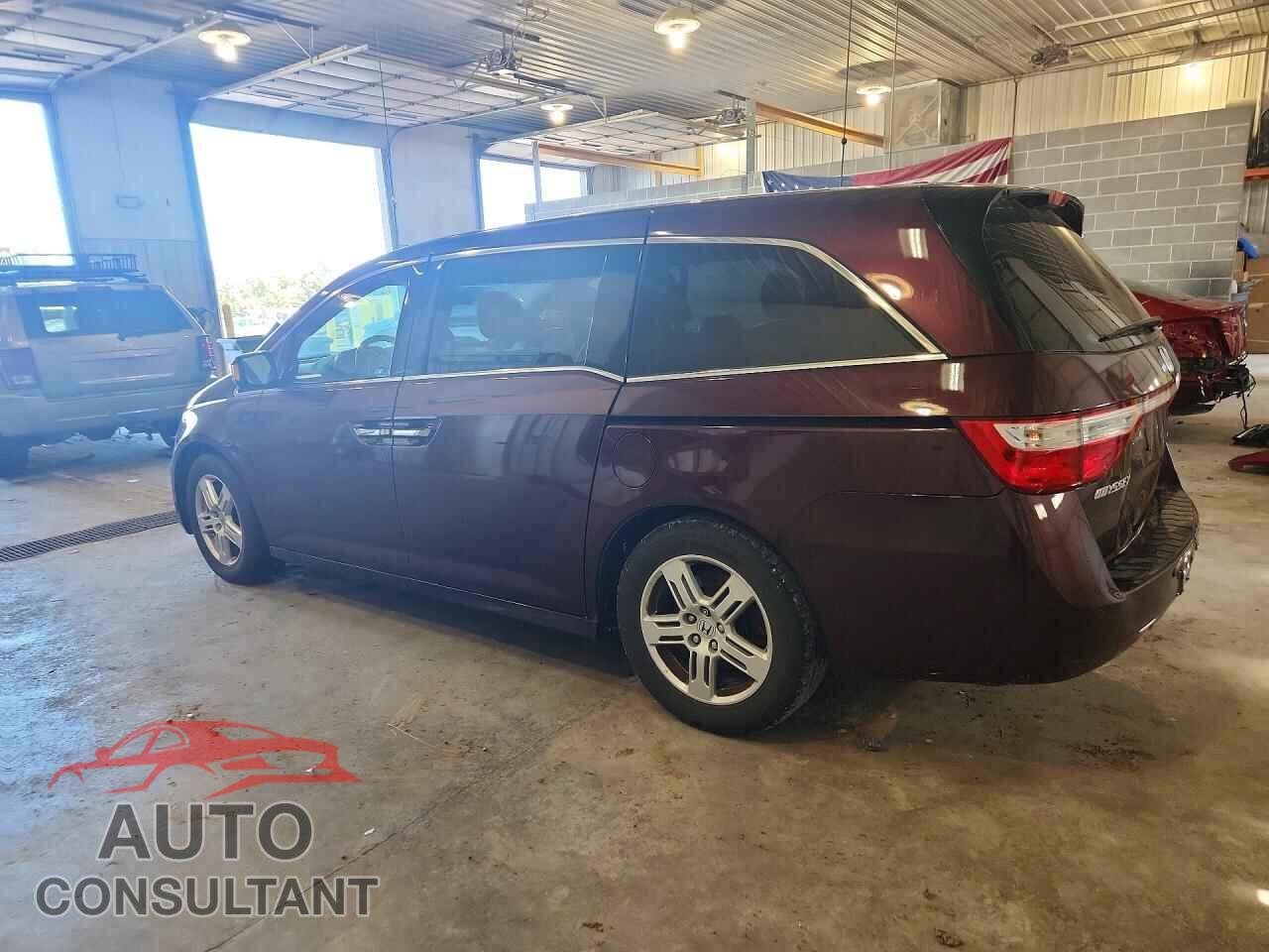 HONDA ODYSSEY 2013 - 5FNRL5H96DB048740