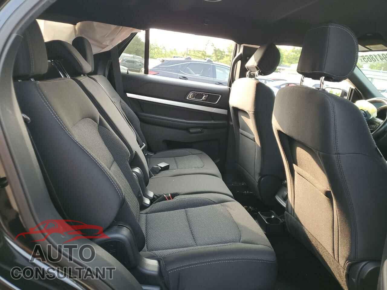 FORD EXPLORER 2017 - 1FM5K8D81HGD47480