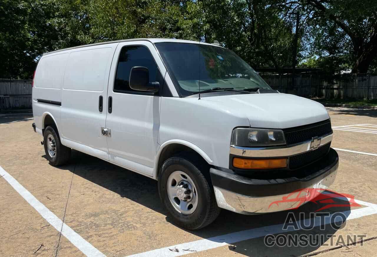 CHEVROLET EXPRESS 2018 - 1GCWGAFP3J1235651