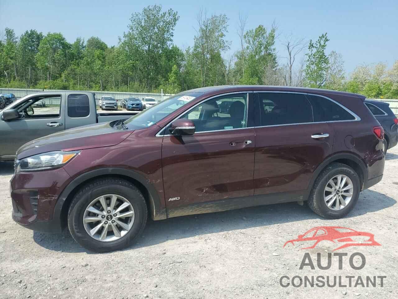 KIA SORENTO 2019 - 5XYPGDA56KG550957