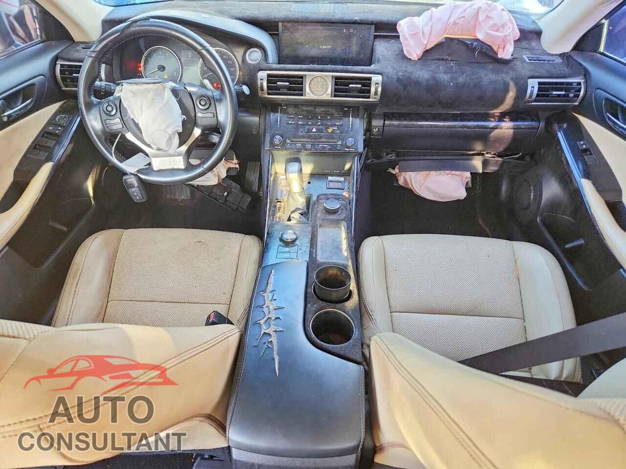 LEXUS IS 2014 - JTHBF1D29E5018708