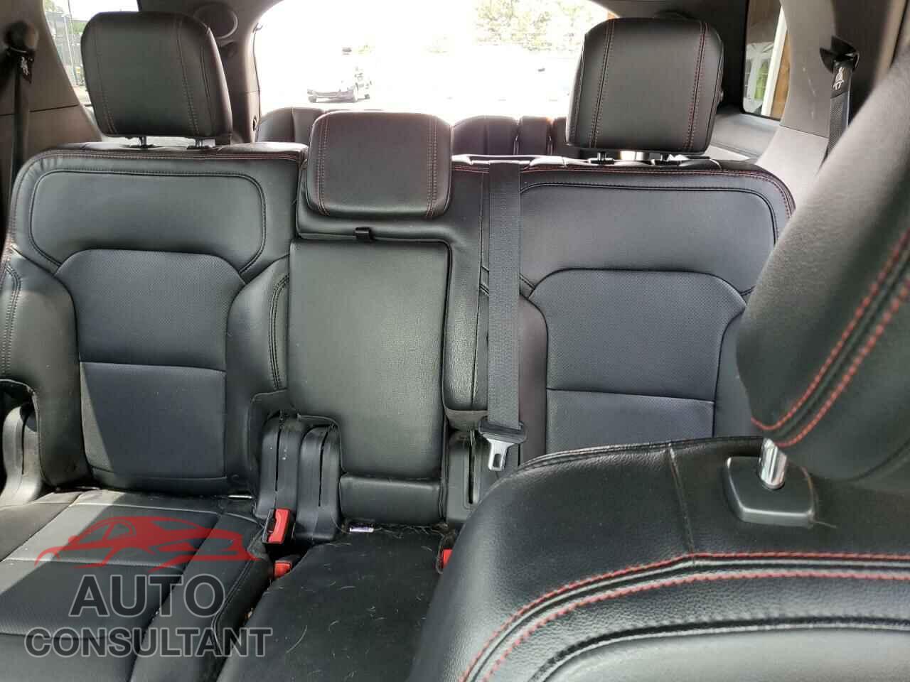 FORD EXPLORER 2018 - 1FM5K8GT8JGB65314