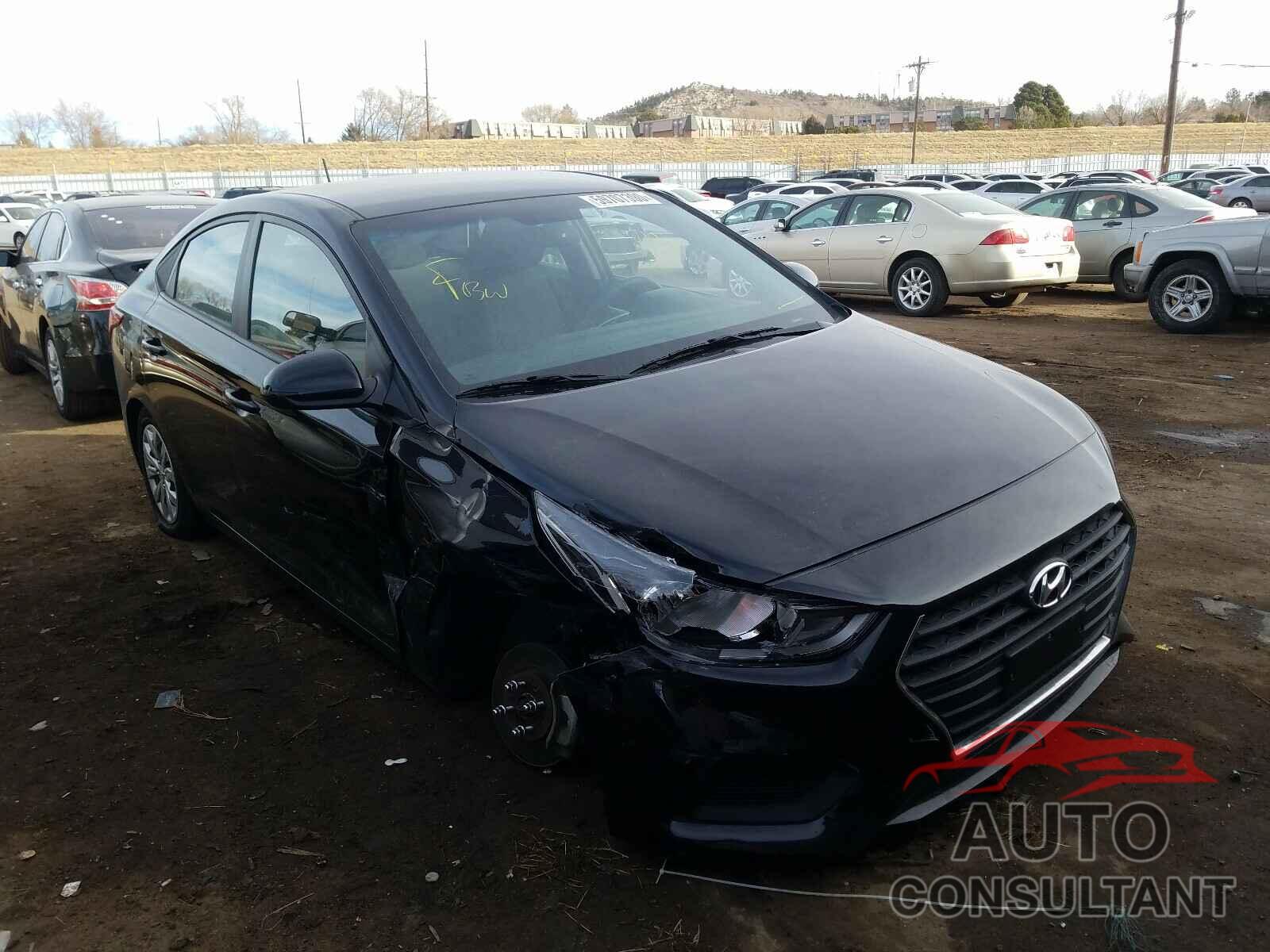 HYUNDAI ACCENT 2018 - 3KPC24A3XJE020076