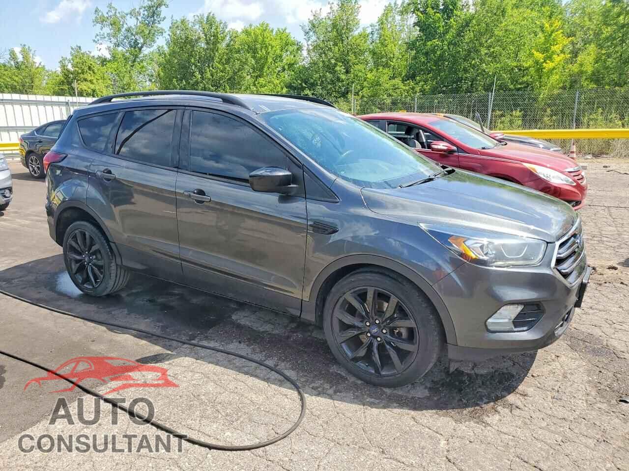 FORD ESCAPE 2019 - 1FMCU9GD8KUB19288