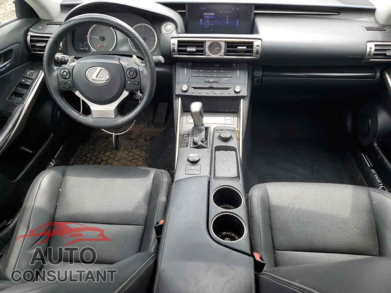 LEXUS IS 2015 - JTHCF1D28F5017233