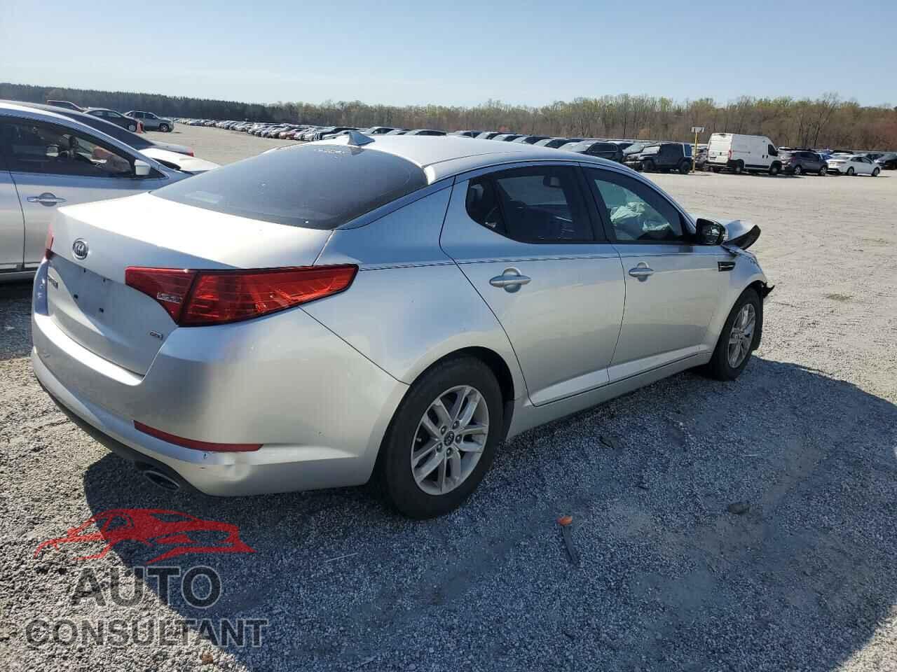 KIA OPTIMA 2011 - KNAGM4A73B5133912
