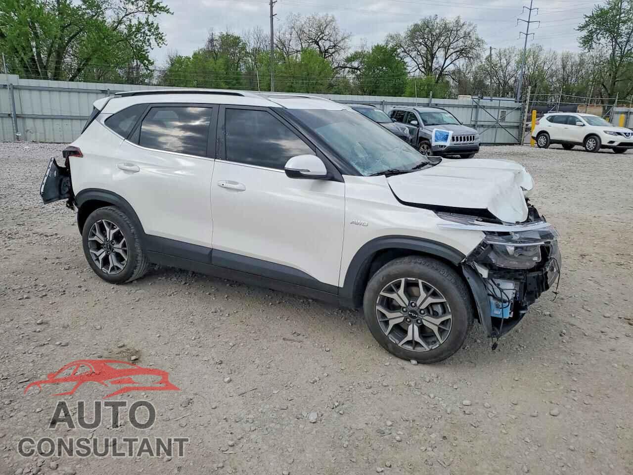 KIA SELTOS 2023 - KNDERCAA2P7421840