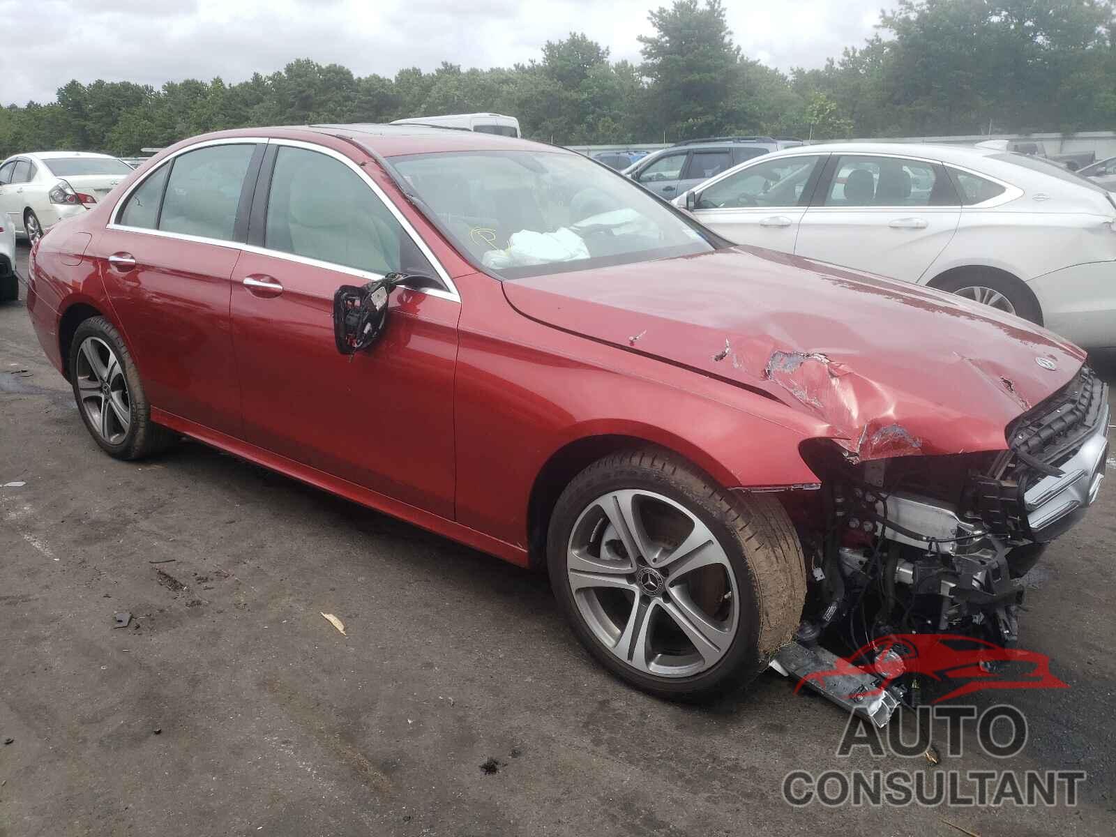MERCEDES-BENZ E-CLASS 2018 - WDDZF4KB1JA301812