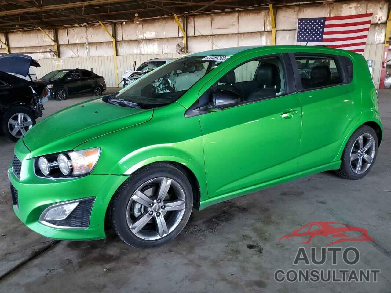 CHEVROLET SONIC 2015 - 1G1JG6SB7F4148660