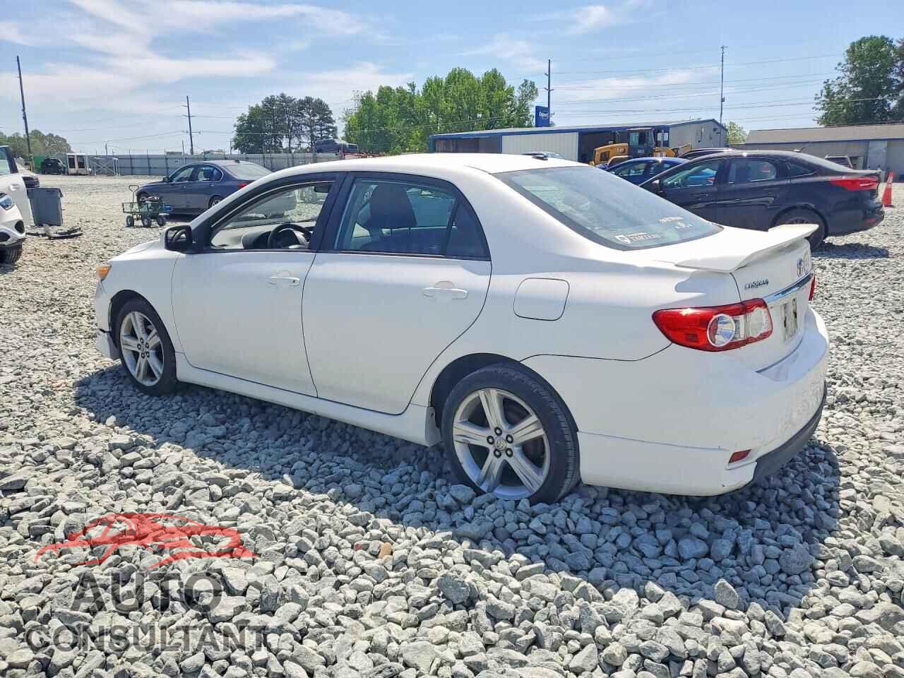 TOYOTA COROLLA 2013 - 2T1BU4EEXDC064020