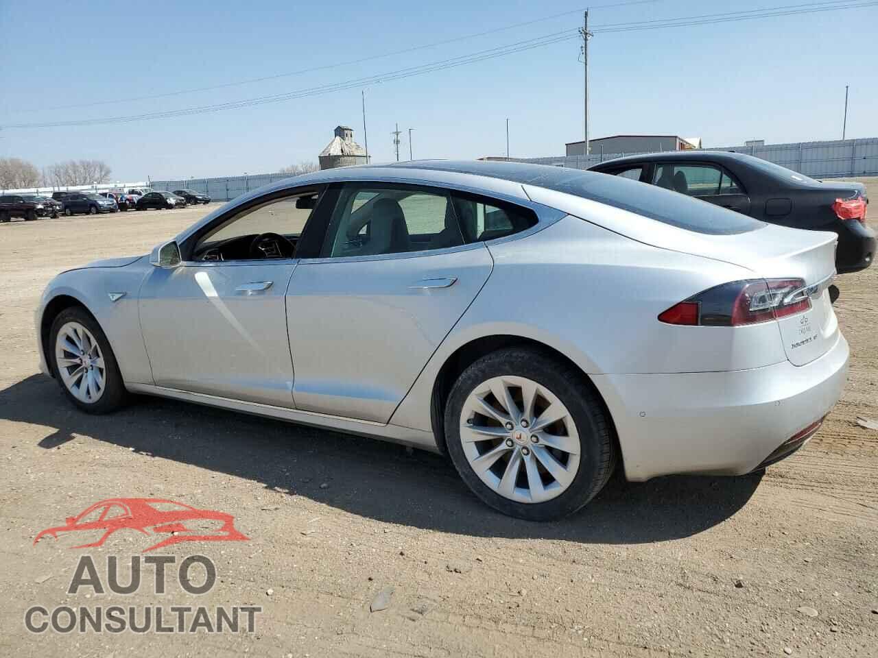 TESLA MODEL S 2016 - 5YJSA1E25GF142104