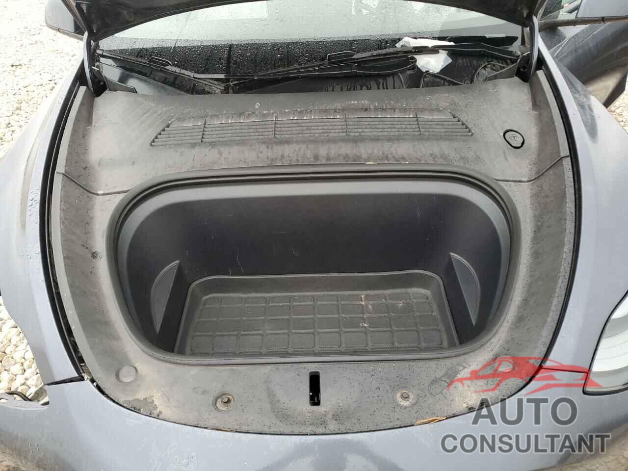TESLA MODEL Y 2023 - 7SAYGAEE0PF890667