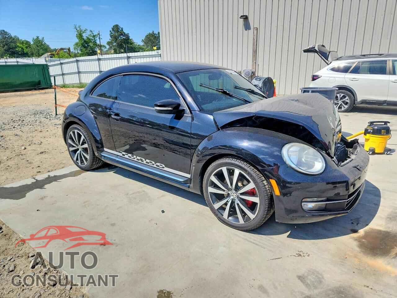 VOLKSWAGEN BEETLE 2012 - 3VWVA7AT4CM606257