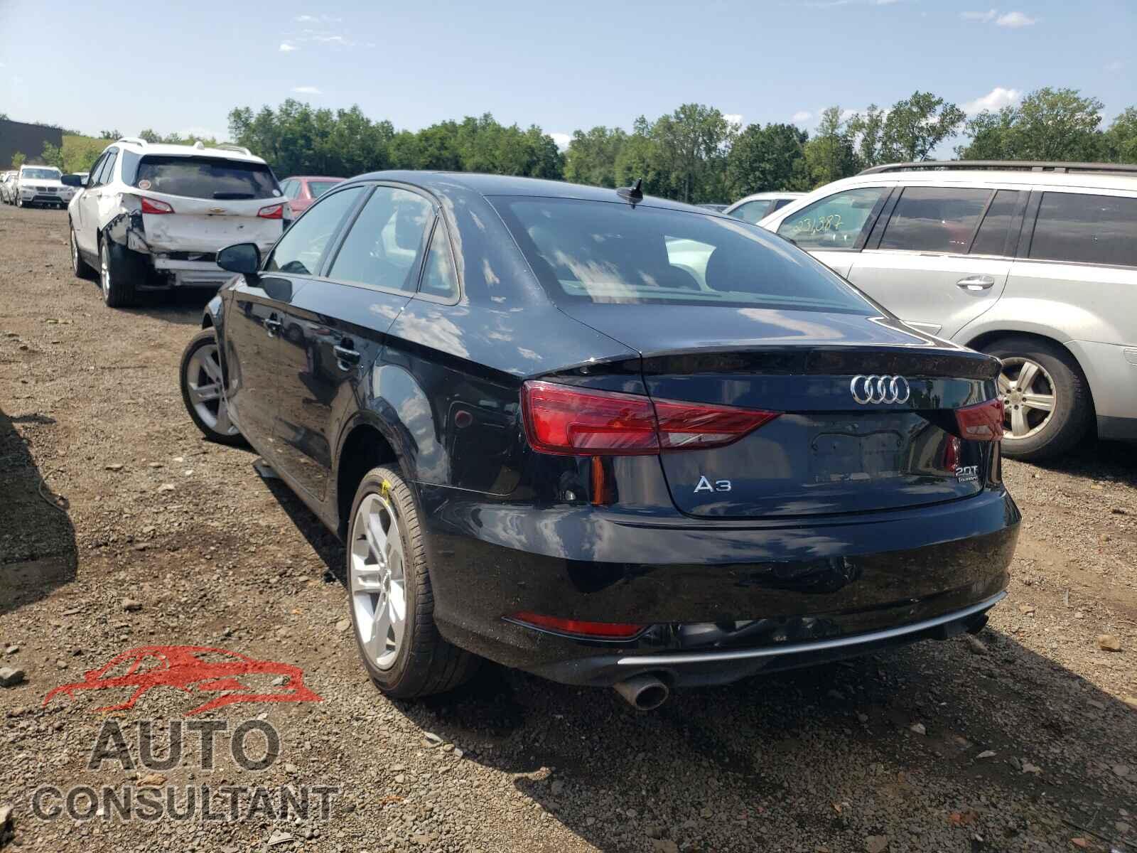 AUDI A3 2017 - WAUB8GFF2H1010960