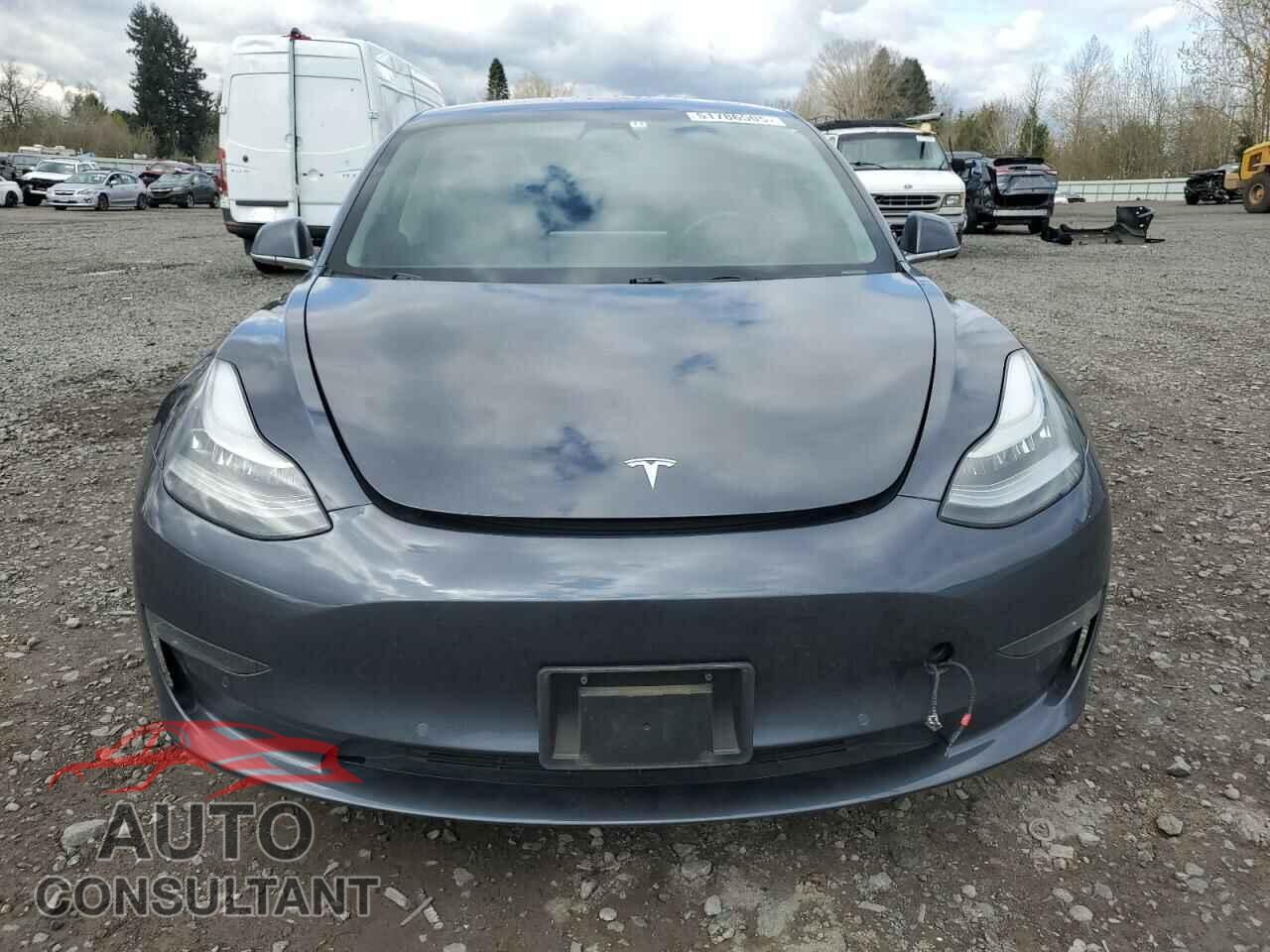 TESLA MODEL 3 2019 - 5YJ3E1EA8KF326767