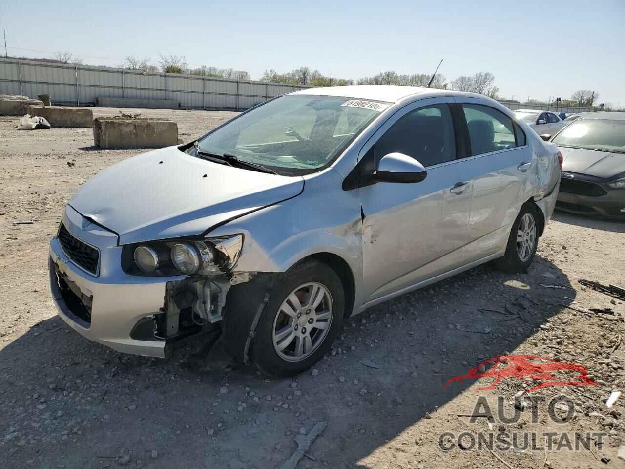 CHEVROLET SONIC 2014 - 1G1JC5SH7E4232986
