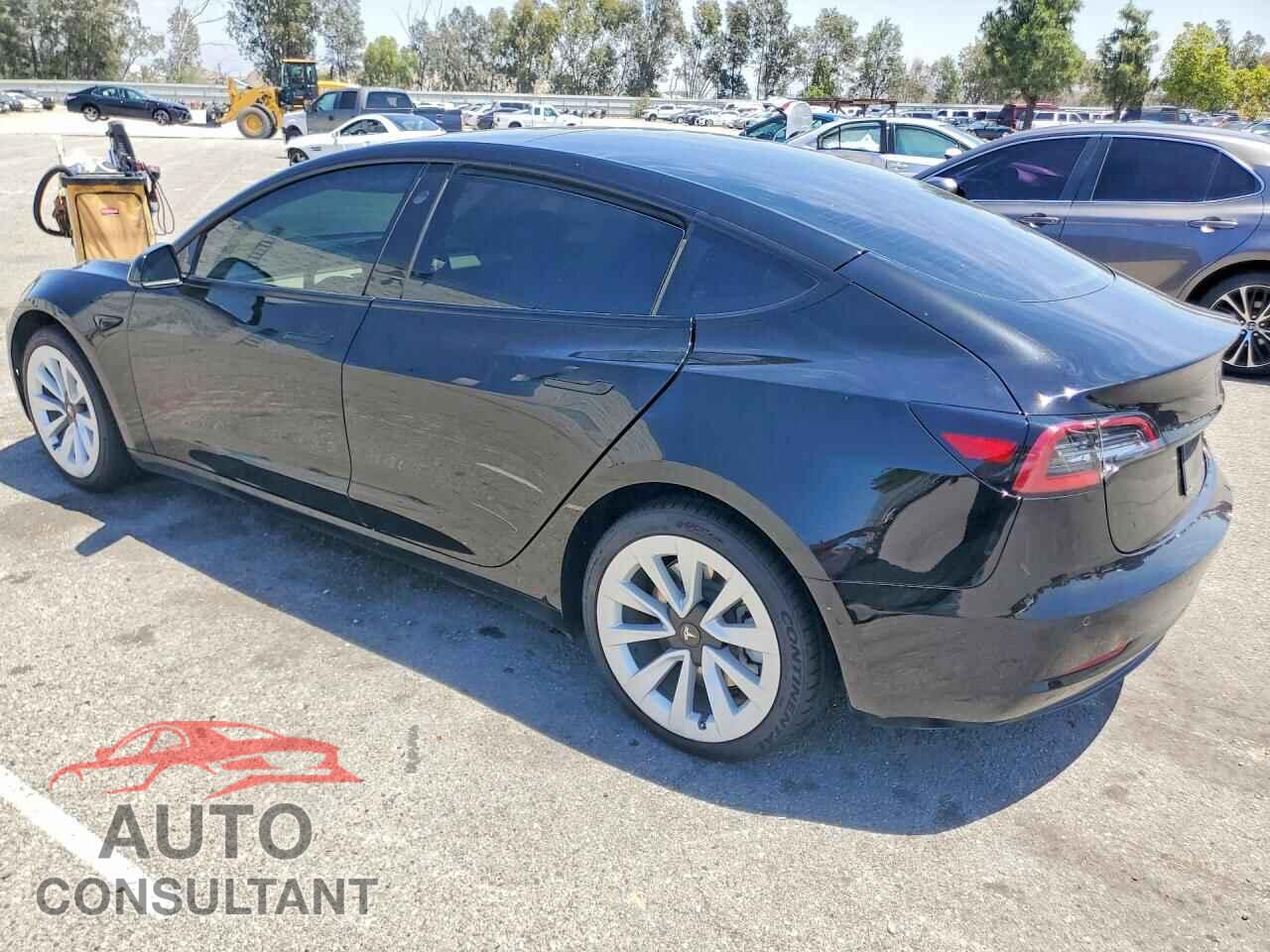 TESLA MODEL 3 2021 - 5YJ3E1EB2MF082142