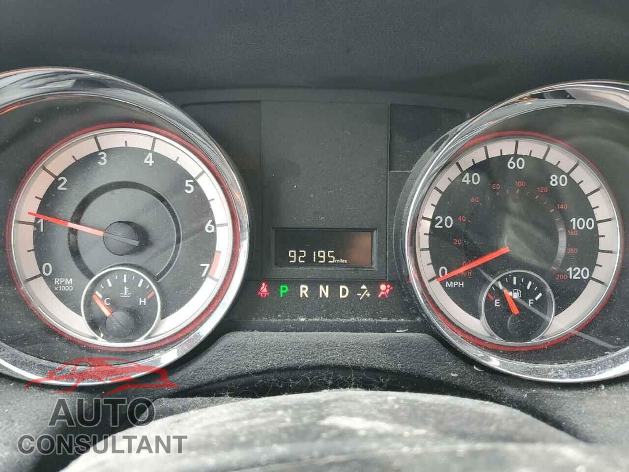 DODGE CARAVAN 2017 - 2C4RDGCG8HR549329
