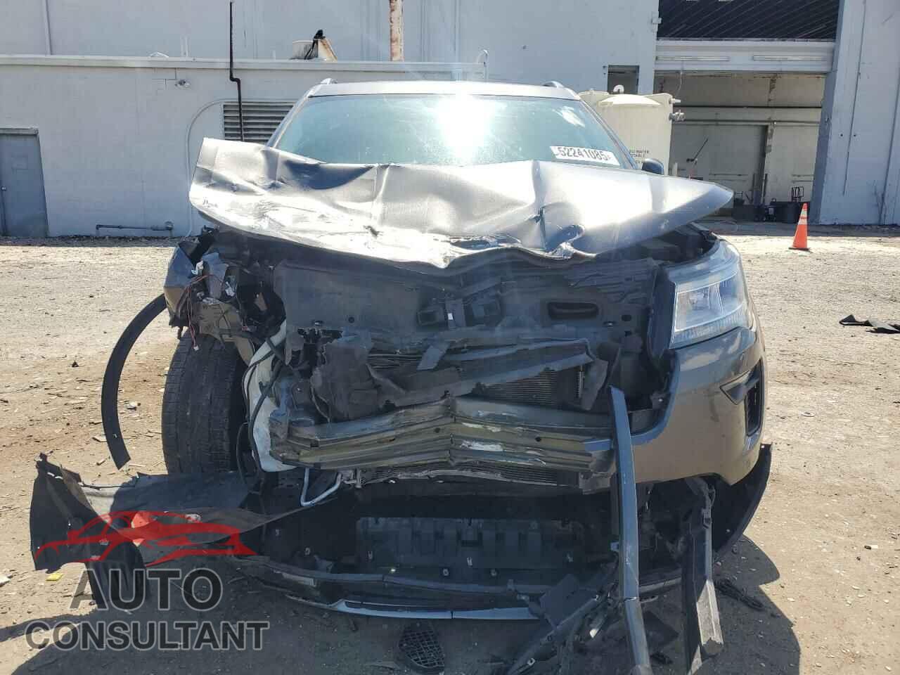 FORD EXPLORER 2018 - 1FM5K8F89JGB45375