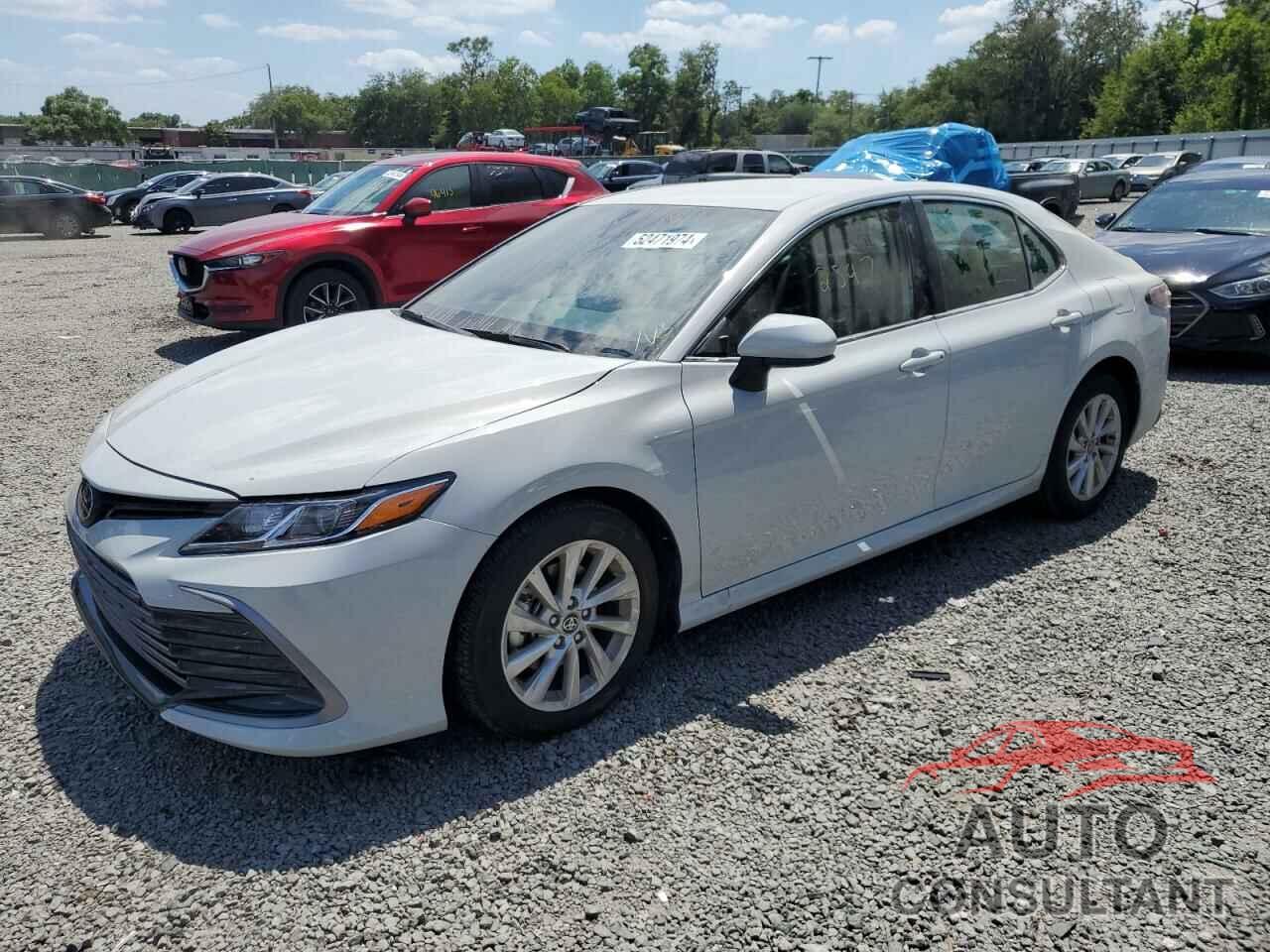 TOYOTA CAMRY 2024 - 4T1C11AK4RU201272