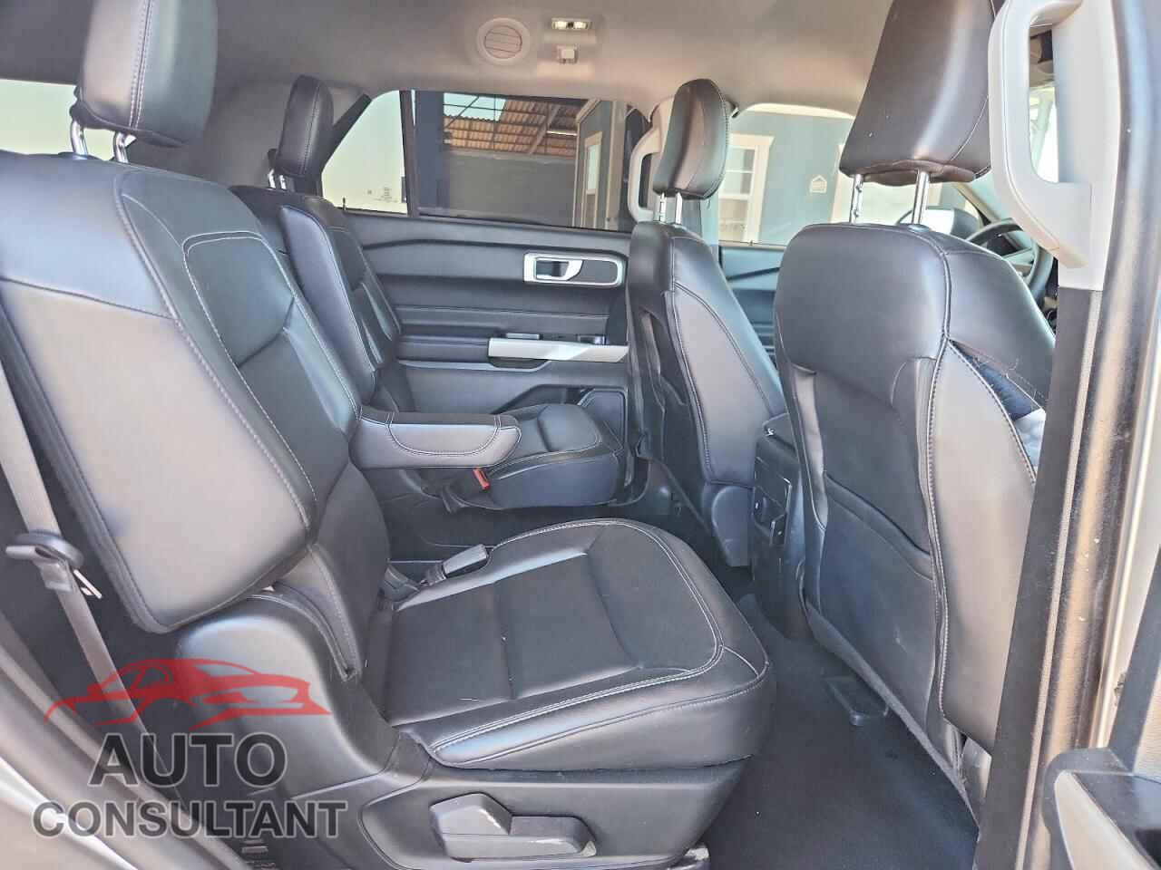 FORD EXPLORER 2023 - 1FMSK8DH2PGB42607