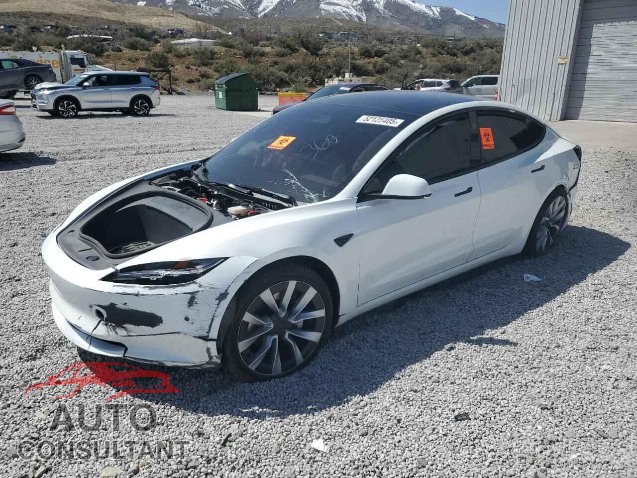 TESLA MODEL 3 2024 - 5YJ3E1EB2RF791967