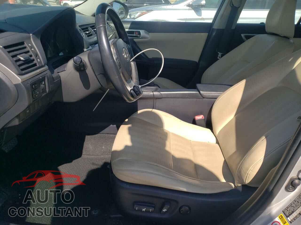 LEXUS CT 200 2011 - JTHKD5BH9B2019620