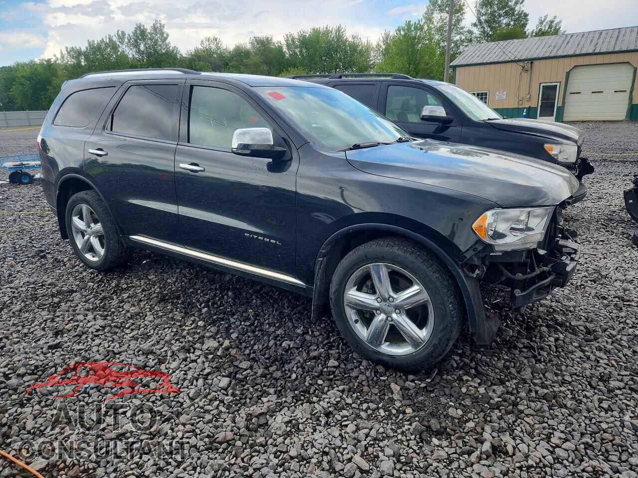 DODGE DURANGO 2013 - 1C4SDJET1DC584886