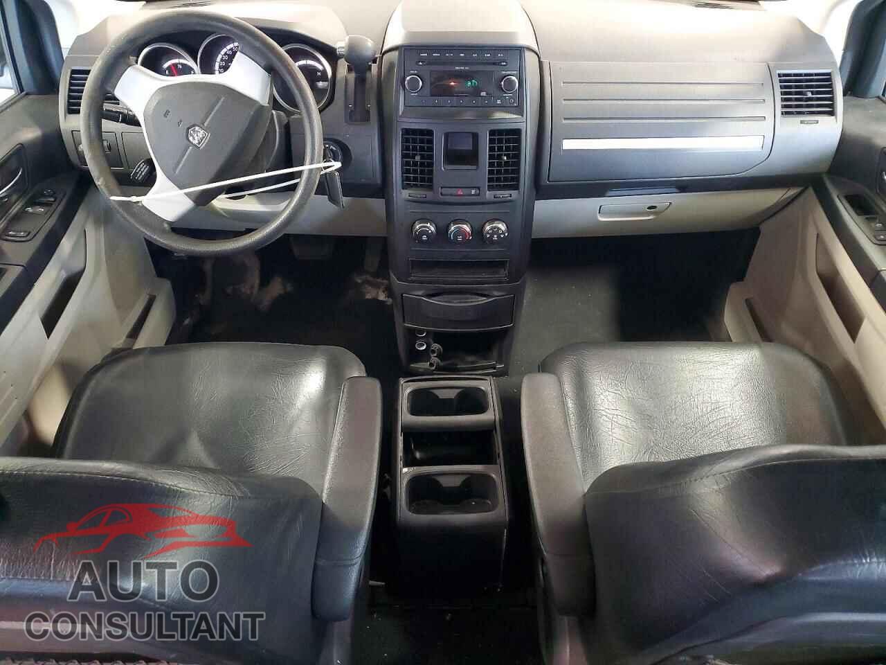 DODGE CARAVAN 2010 - 2D4RN4DE6AR245403