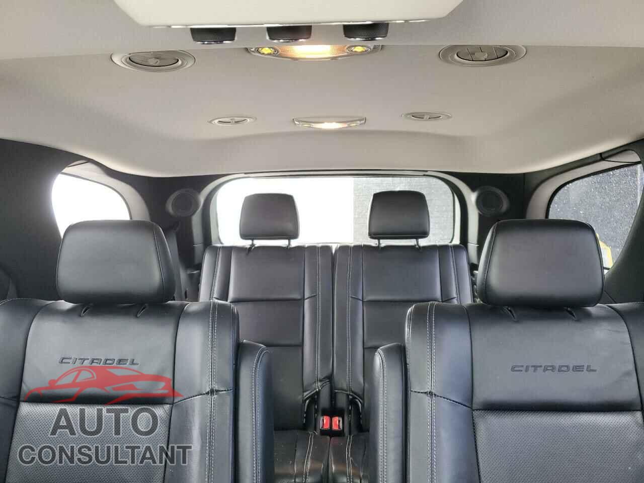 DODGE DURANGO 2017 - 1C4RDJEG7HC677399
