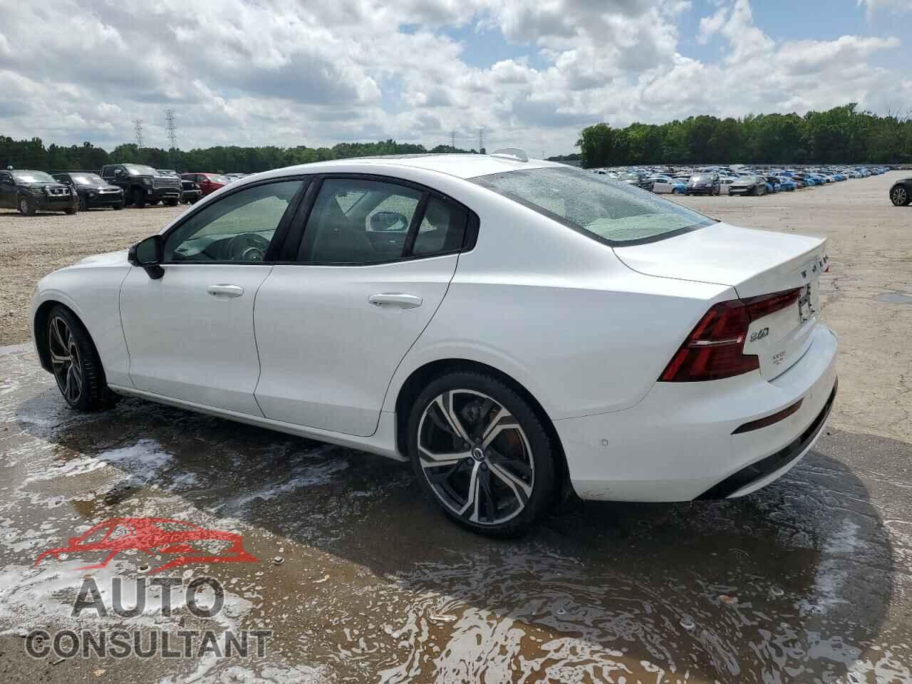 VOLVO S60 PLUS 2023 - 7JRL12TW9PG230208