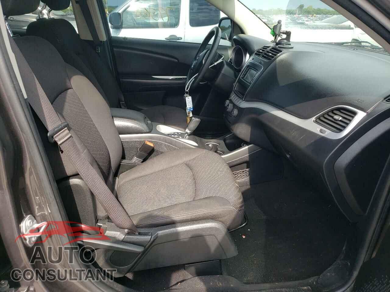 DODGE JOURNEY 2017 - 3C4PDCBG7HT622768